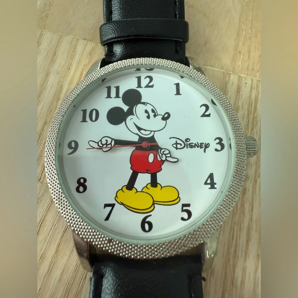 Accutime Disney Mickey Mouse classic watch NEW BATTERY
